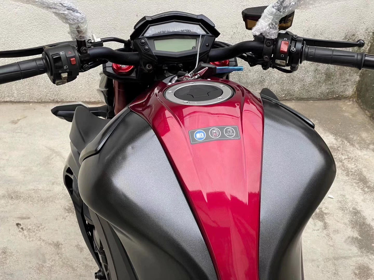 Втор-hand импорт Kawasaki Big Python Z1000 Street car тяжелый локомотив мотоцикл маленький ниндзя 400 двойной цилиндр водяное охлаждение спортивный автомобиль