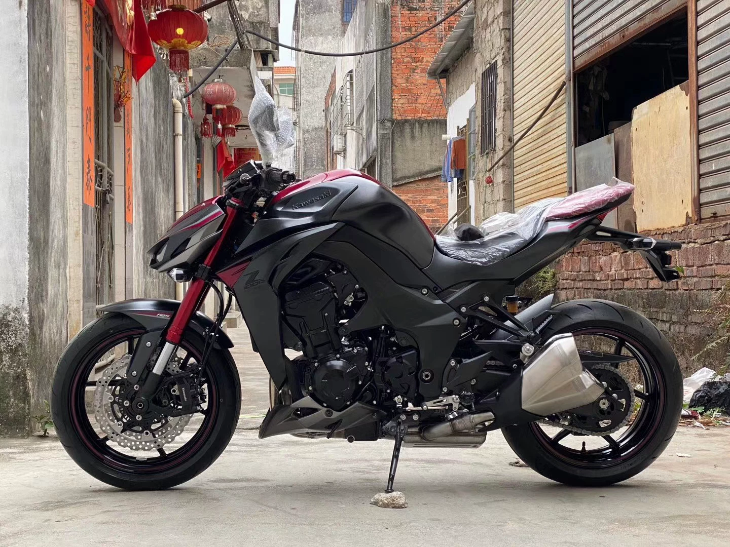 Втор-hand импорт Kawasaki Big Python Z1000 Street car тяжелый локомотив мотоцикл маленький ниндзя 400 двойной цилиндр водяное охлаждение спортивный автомобиль