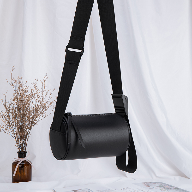 Genuine Leather Wide-Strap Round Cylinder Bag 2026 New Model ins Trendy Versatile Crossbody Bucket Bag Summer Cylindrical Bag for Women