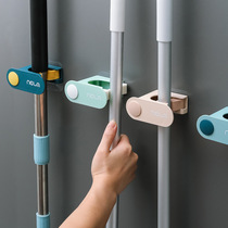 Towing hooks to avoid punching holes and hanging bathrooms