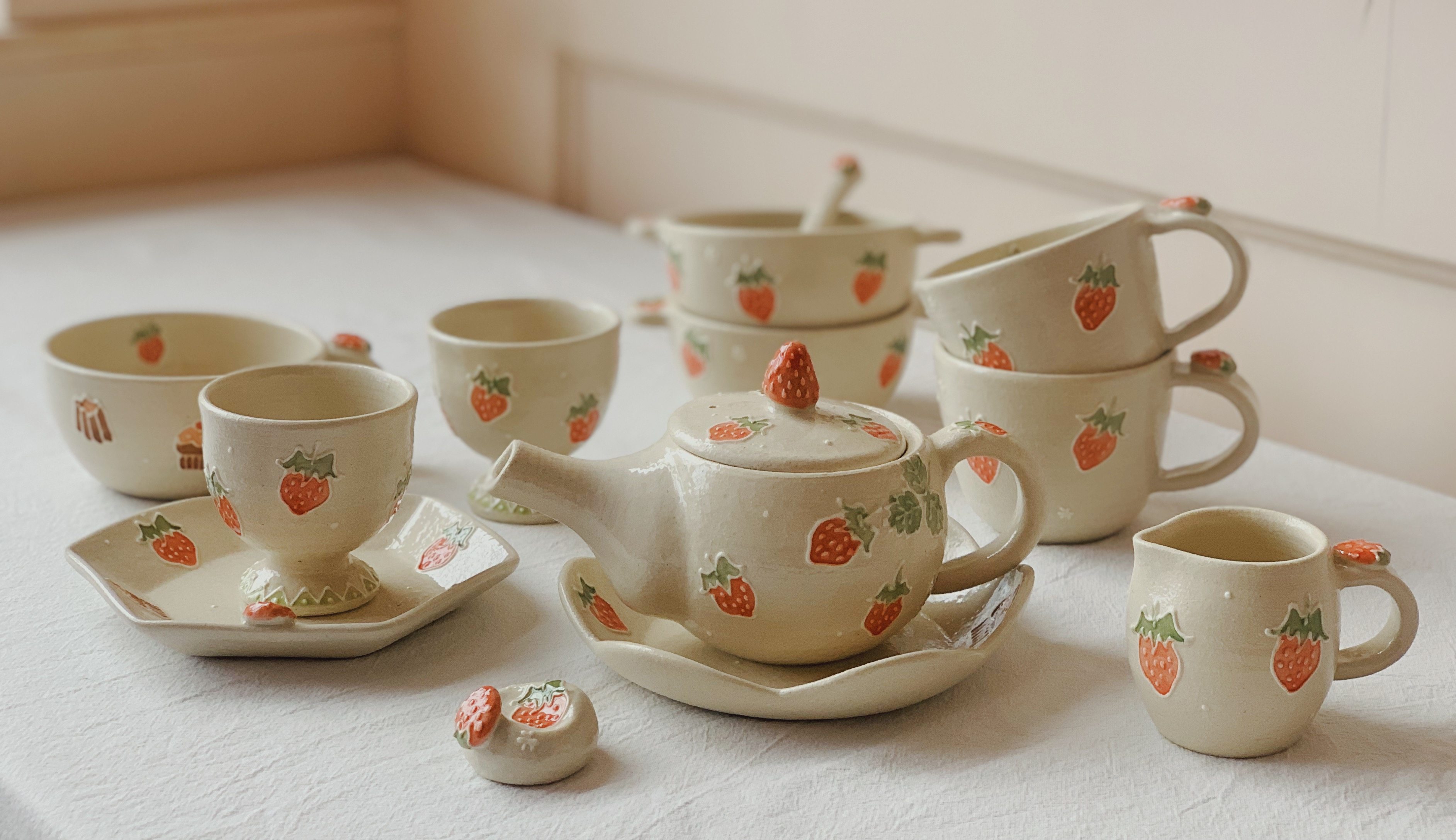 【中村佳菜子】最終価格！！さくらんぼ柄＆レモン柄　オーバル皿　2枚セット 中村佳菜子】さくらんぼ柄＆レモン柄 オーバル皿 プレート 食器