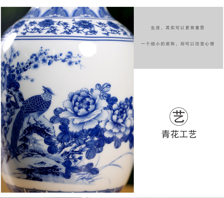 Mesa of jingdezhen blue and white porcelain flower and - bird painting flower arranging floret bottle home living room TV cabinet ceramic desktop furnishing articles