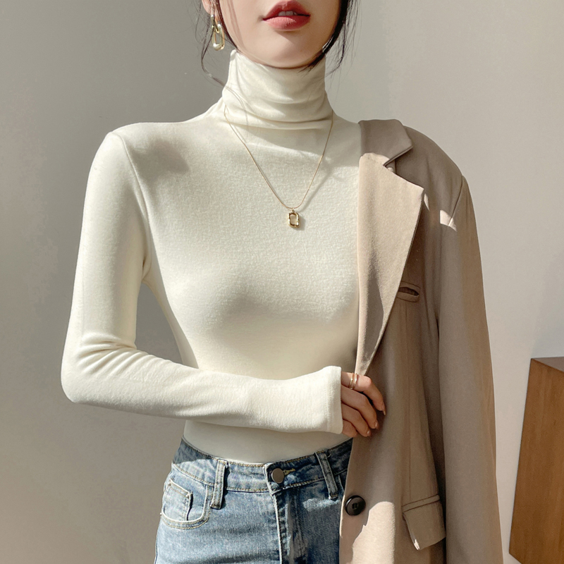 Apricot-Colored Turtleneck Base Layer for Women, 2026 Autumn and Winter Brushed Black Fleece-Lined Stacked Collar Long-Sleeve T-Shirt Top Apricot-Colored Turtleneck Base Layer for Women, 2026 Autumn and Winter Brushed Black Fleece-Lined Stacked Collar Long-Sleeve T-Shirt Top