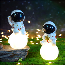 Creative Astronaut Star Light Ornament Childrens Home Bedroom Night Light Desktop Astronaut Ornament Student Gift