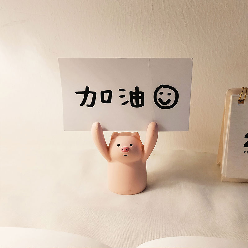 Brand piggy ins Creative office desk decoration Come on inspirational office healing system desktop small ornaments