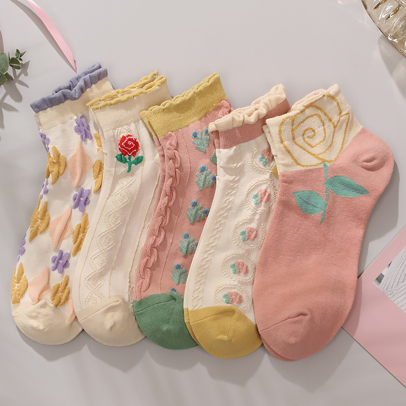 2025 New Women's Socks, Short Cotton Socks with Lace, Trendy Popular Style on Instagram, Versatile Short Socks for Women