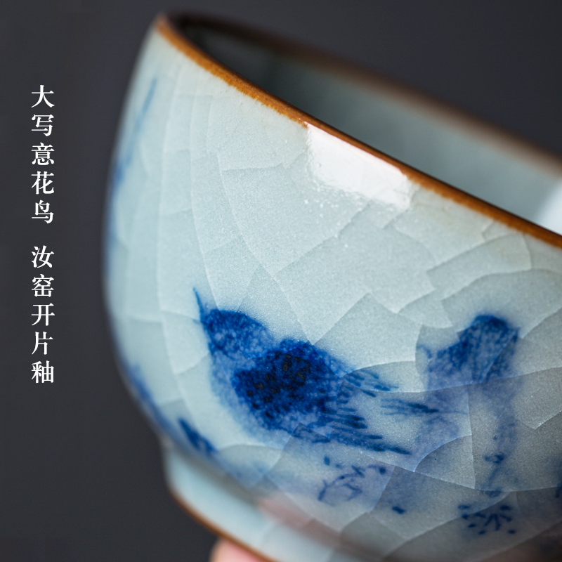 Your up single blue and white porcelain cups pure manual open hand draw freehand brushwork in traditional Chinese painting of flowers and birds can raise ceramic master cup single CPU