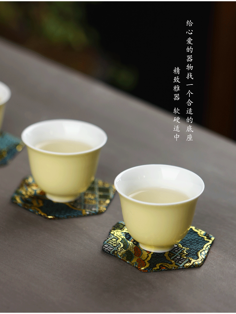 Bright product silk single manual cloth art suction cup mat saucer household Chinese jingdezhen kung fu tea accessories