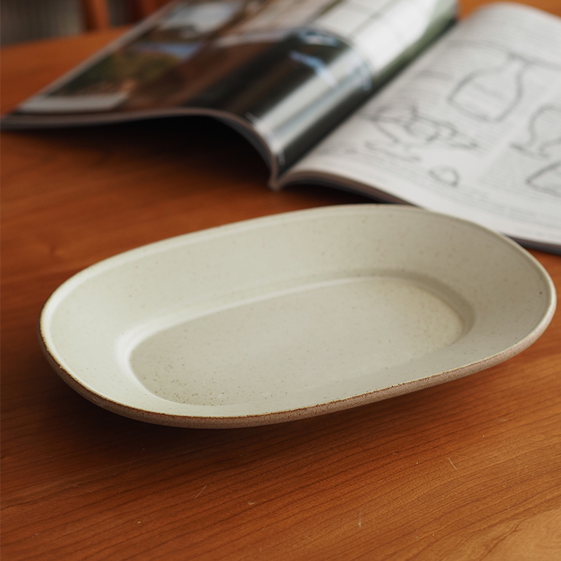 Baiyu Ceramic Vintage Folded Edge Oval Plate High-Quality Gray-White Coarse Pottery Plate for Home Ritualistic Breakfast