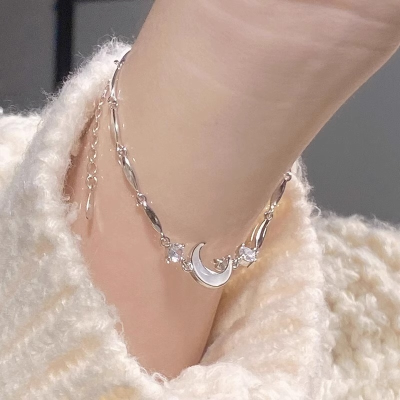 S999 Pure Silver Star-Catching and Moon-Catching Bracelet for Women, Light Luxury Silver-Plated, Niche, Exquisite, High-End, Girlfriend, Best Friend, Birthday Gift
