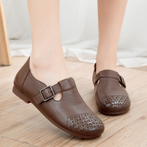 20 Autumn Winter New Genuine Leather Retro Deep Stomping Womens Shoes Weave Round Head Middle Aged Mother Leather Shoes Flat Heel Soft Bottom Single Shoes