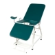 Зеленая гинекологическая кровать
