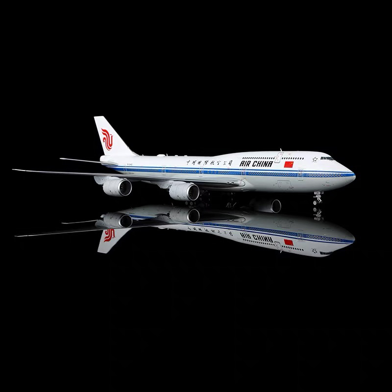 1/200 Finished Alloy Aircraft Model Sqwings China International Airlines B747-8 B-2482 Special Edition 1/200 Finished Alloy Aircraft Model Sqwings China International Airlines B747-8 B-2482 Special Edition