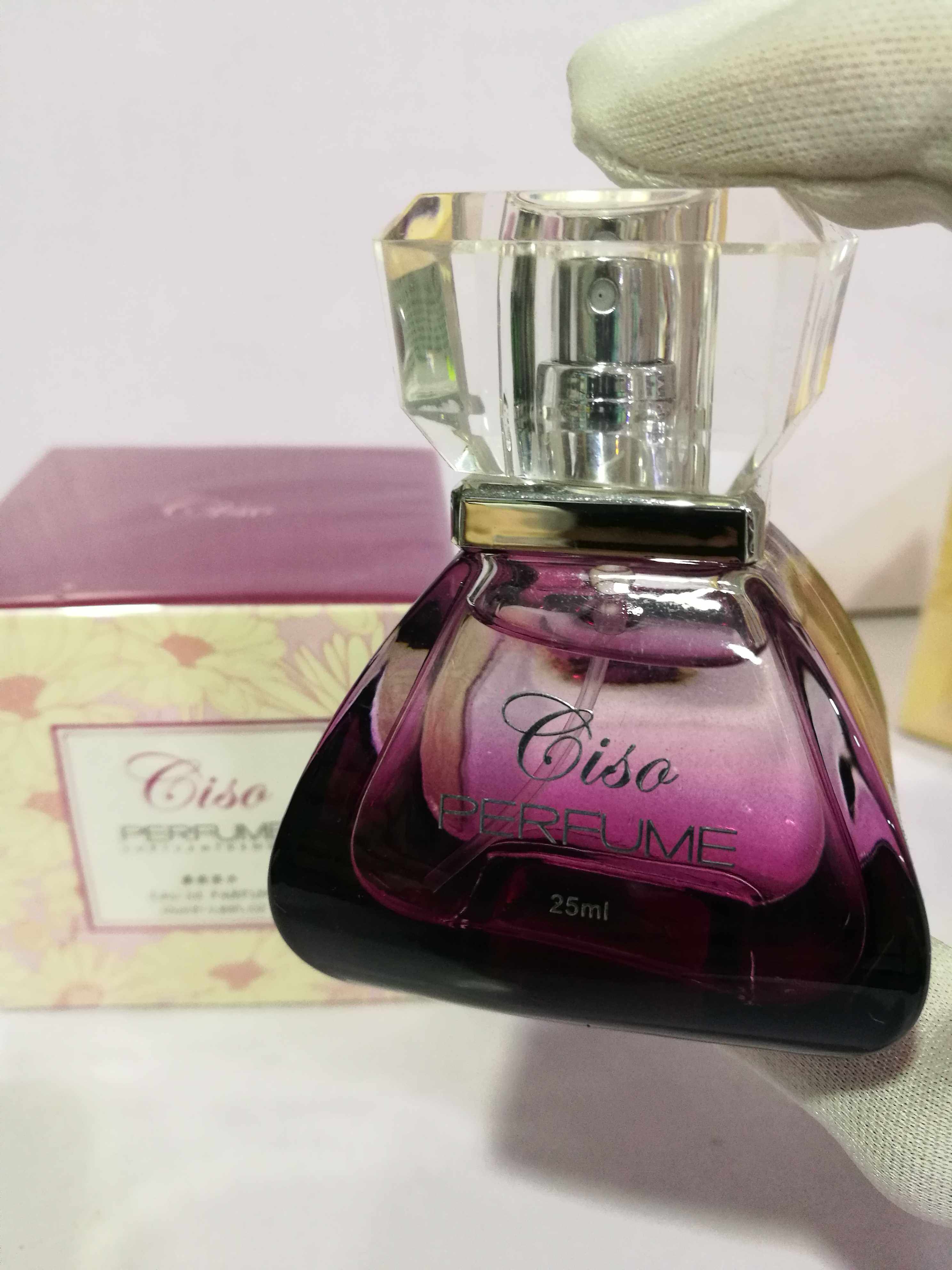 Chamomile Fragrance Chrysanthemum Rose Chestnut Tree Jasmine Sandalwood Musk Berlin Kite Tail Flowers And Other Fresh Floral Chants