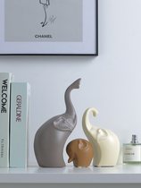 Furnishing wine cabinet lovers Nordic home TV cabinet ceramic decoration elephant couple creative Nordic room small ornaments