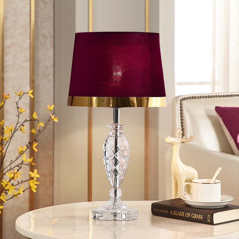 Light luxury simple high-end crystal desk lamp bedroom bedside lamp modern living room wedding master bedroom warm study decorative lamp