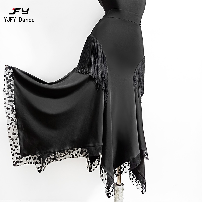 See also Fan Yu national standard dance skirt women autumn and winter new modern skirt dance practice hem long skirt TL592