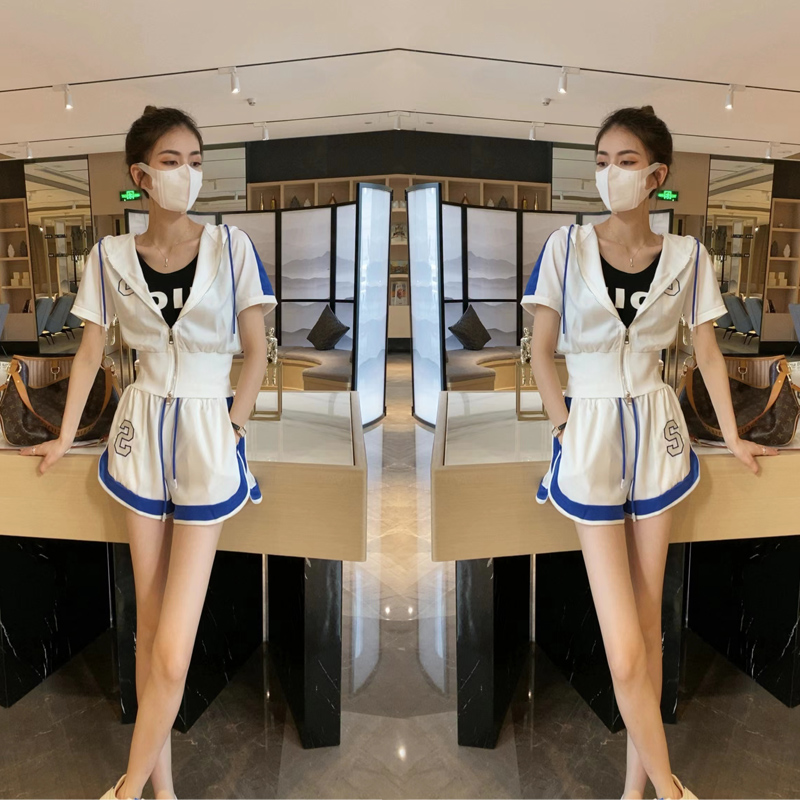 Casual sports and lively wear two-piece women's 2022 summer new Western style temperament thin and high-end two-piece suit