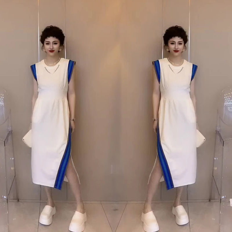 European station dress women's 22 summer new fashion temperament slim mid-length version casual all-match slit bag hip skirt