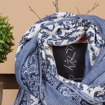 Scarf scarf female retro-female female female female female female wind-green flow of Suzuo scarf