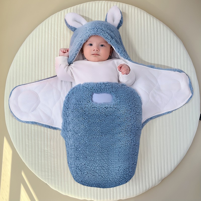 Wrapped baby quilt thickened autumn and winter newborn quilt to go out to prevent startle baby cotton swaddle sleeping bag