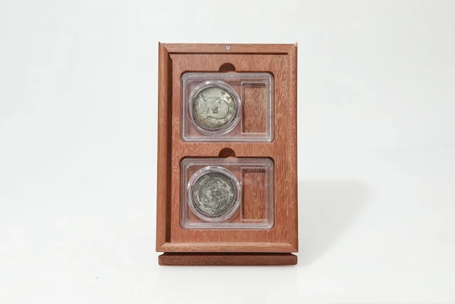 Wooden Wood Featured Honolulu Two-Coin PCGS Expo Rating Coin Double Coin Show Collection Box