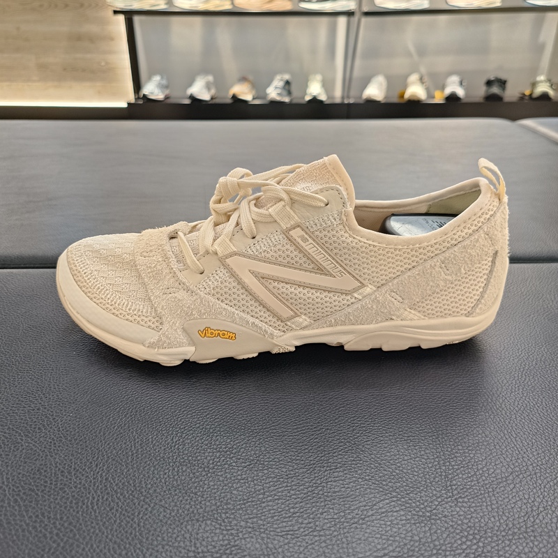 New Balance Nb26 New Model for Men and Women, Sports and Leisure Thin-Soled Shoes Mt10Oaa/Mt10O3Xb New Balance Nb26 New Model for Men and Women, Sports and Leisure Thin-Soled Shoes Mt10Oaa/Mt10O3Xb