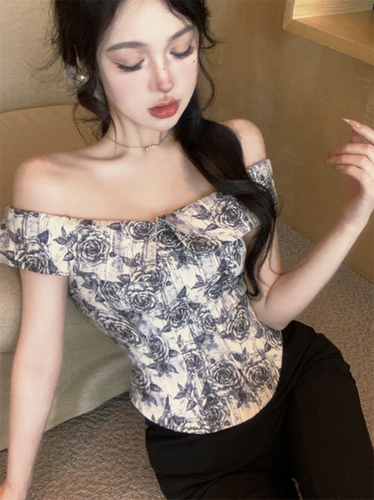 Сексуальная летняя футболка с коротким рукавом, короткий корсет, облегающий крой, открытые плечи