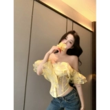 Летняя рубашка, корсет, открытые плечи, короткий рукав, облегающий крой