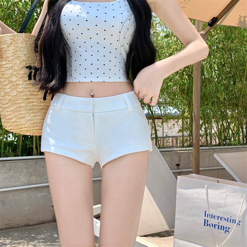 Sexy witte strakke casual ultrakorte broek voor dames, zomermeisje, slim fit, petite, lage taille, heupomhullende hotpants_voghion.com