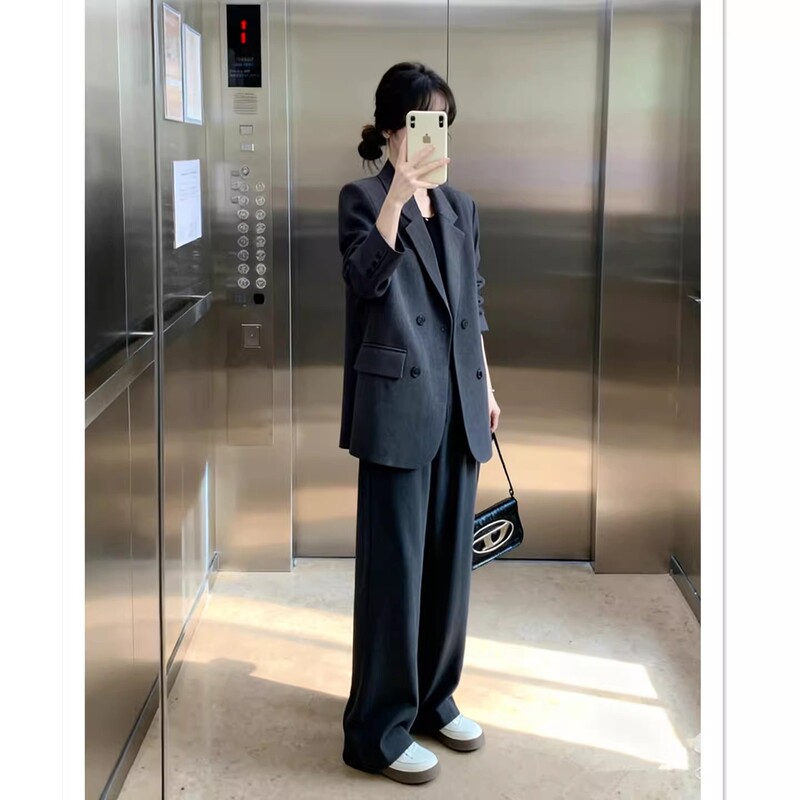 French Rouje Moaks Suit Set for Women 2026 Spring and Autumn Quality Commuter Business Attire Casual Suit Two-Piece Set French Rouje Moaks Suit Set for Women 2026 Spring and Autumn Quality Commuter Business Attire Casual Suit Two-Piece Set