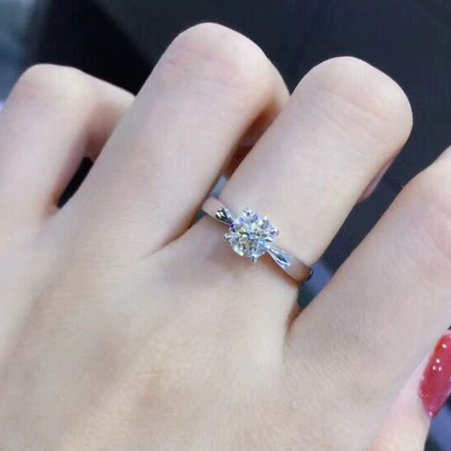 Ювелирное украшение, платиновое обручальное кольцо, золото 18 карат, 1 карат