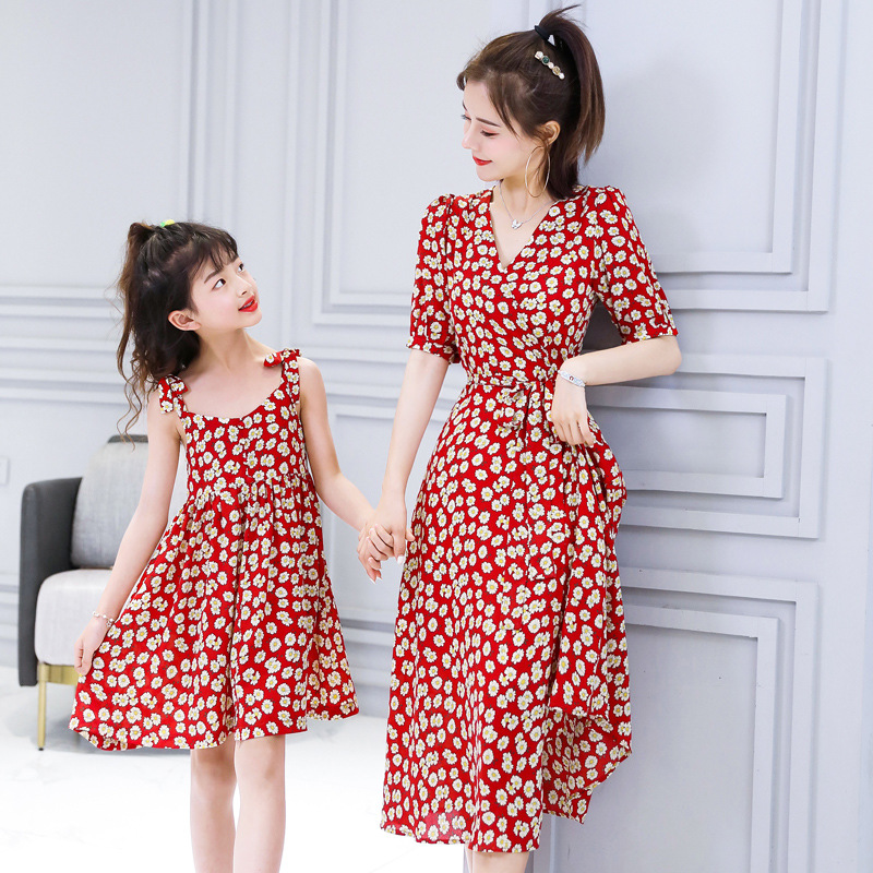 next sara parent-child Women's clothing 2021 new summer style foreign flower Flower little Daisy dress beach dress