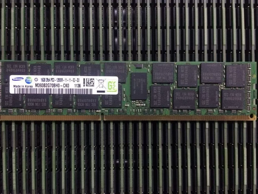 Память сервера Samsung 16GB DDR3 1600 ECC REG 2RX4 PC3L 12800R 16GB планка памяти