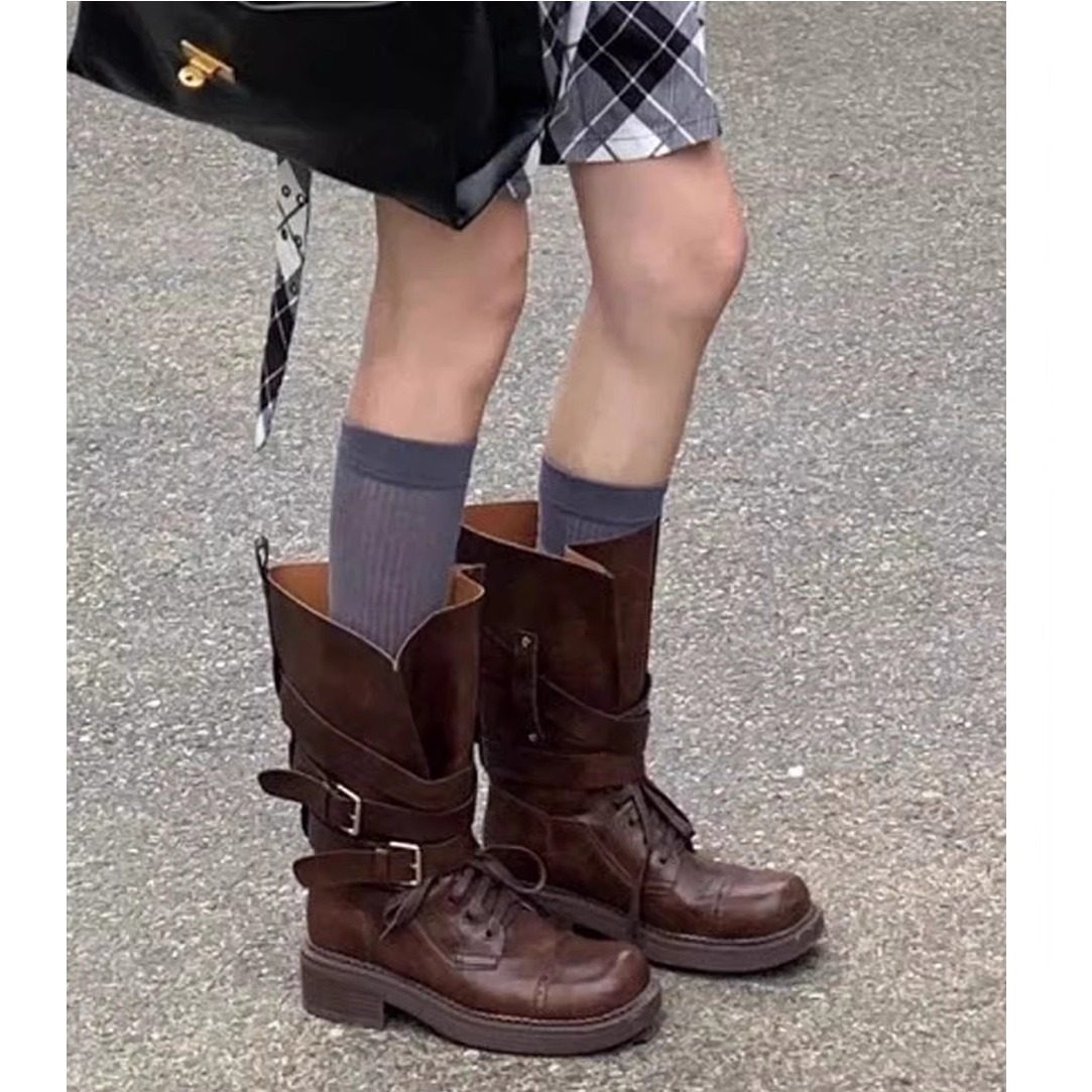 Женские ботинки Martin в британском стиле в стиле ретро; новинка осени 2025 года; короткие ботинки с пряжкой на толстом каблуке; мотоциклетные ботинки; универсальные тонкие ботинки; тренд