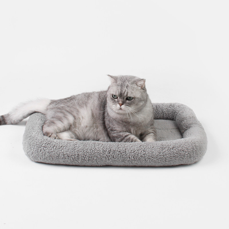 Guitzai pet mat Bite Resistant Cat Mitten Blanket Cage All Season Universal Warm Cub Cushion Washable Supplies