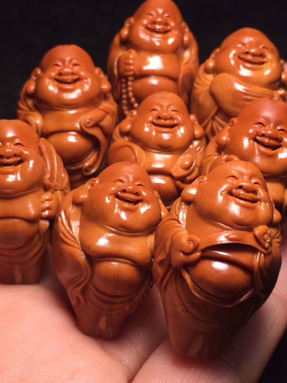 Sulabour Pure Artisanal Olive Nuclear Sculpture Coated Mass of the Giant Seed Bracelet