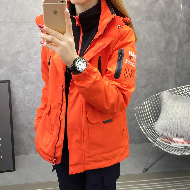 Outdoor submachine clothing male and female three-in-one winter style plus suede thickening of two sets of tide cards large size waterproof climbing jacket jacket