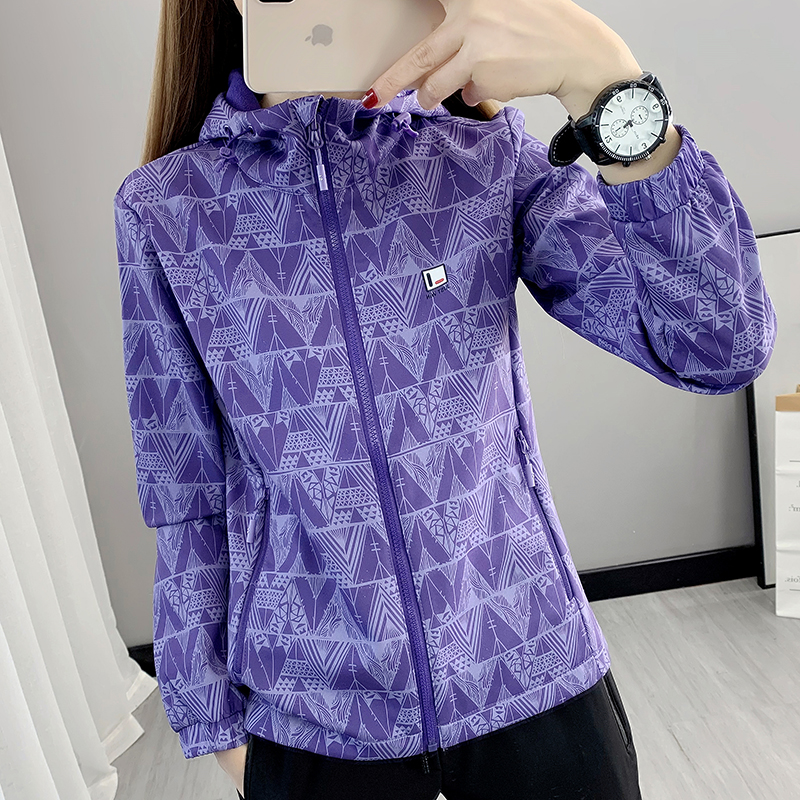 Vanguard Soft shell clothes woman Han Chauga jacket Outdoor three-in-one detachable grip suede Windproof Waterproof Mountaineering Suit Woman
