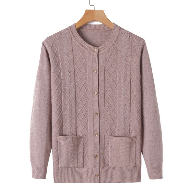 Middle-Aged and Elderly Women's Knitwears 2019 New Spring and Autum Mother's Knitwears Cardigans for the Elderly Bottoming Shirts and Jackets Middle-Aged and Elderly Women's Knitwears 2019 New Spring and Autum Mother's Knitwears Cardigans for the Elderly Bottoming Shirts and Jackets