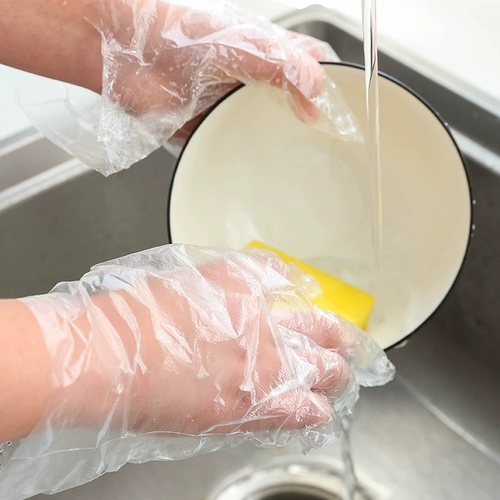 Одноразовые прозрачные пластиковые перчатки