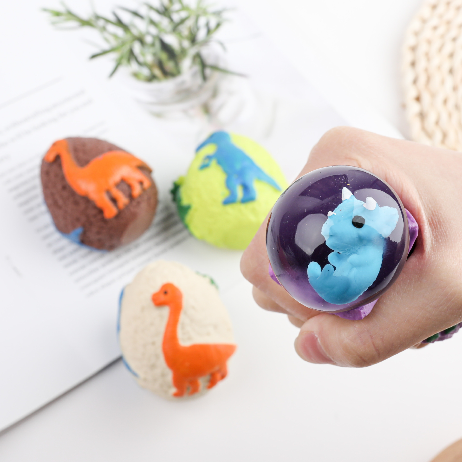 5 loading and decompression toys Fear Dragon Egg Vent Ball Squeeze Decompression Whole Person Soft Glue Toy Knead for Children's Gift