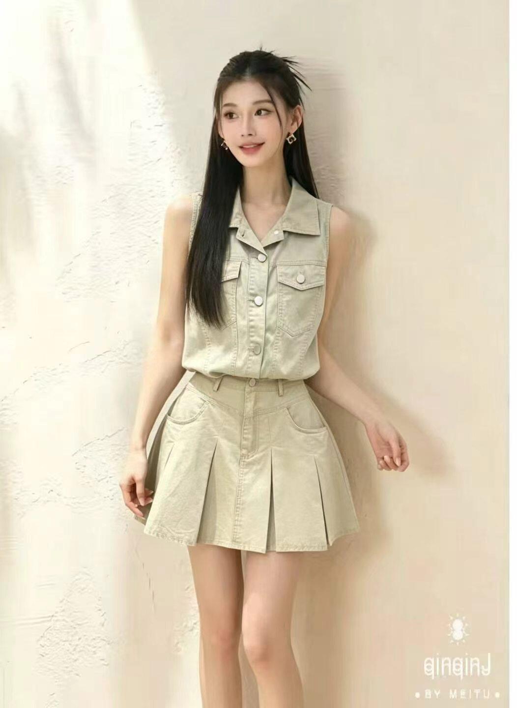 달콤한 차가운 바람 데님 워크웨어 두 조각 여성 세트 여름 민소매 폴로 칼라 베스트 하이웨이스트 플리츠 미니 스커트 핫걸 세트 상세 이미지 1