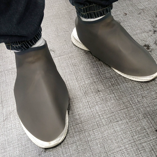 Парикмахерская анти -покрытая парикмахерская для парикмахерской фрагментное оружие с парикмахерским анти -хардрессером Барберри Стрига защита обуви