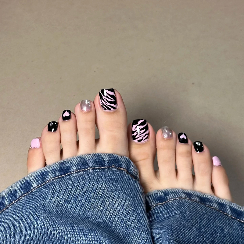 Purely Handmade Toenails 2025 New Style High-End White-Enhancing Purple Zebra Pattern Pure Handmade Wearable Nail Patches Manicure