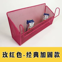 Розовая красная роза Красное окружение