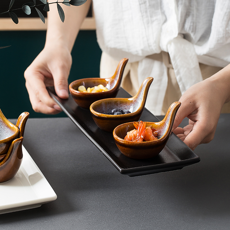 Japanese ceramics sauce dish hotel club creative move cold dish dish dish tableware dip seasoning caviar run out