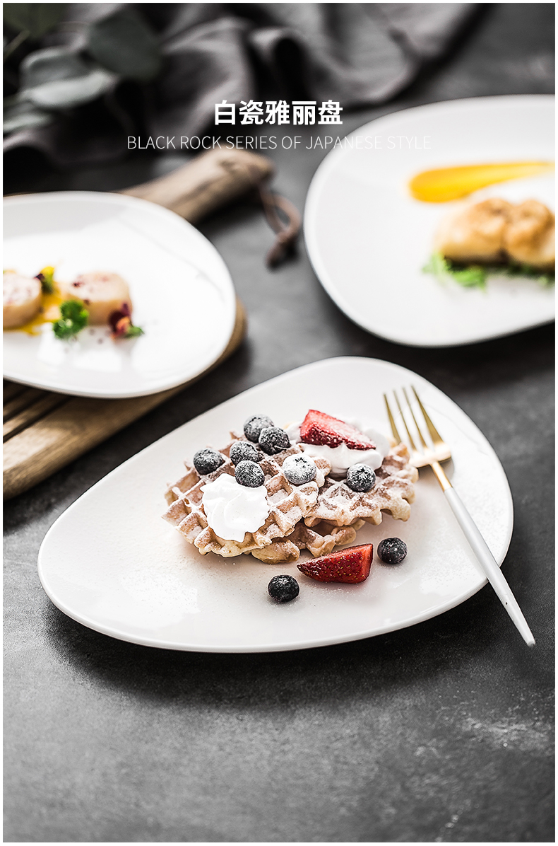 The Nordic white ceramic creative steak restaurant food dish plate flat triangular shaped plates platter dinner plate