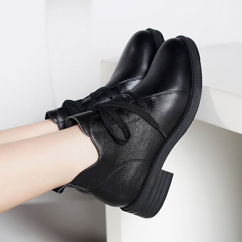 Spring and autumn new gush Inn wind with low heel Martin boots casual women's boots lace coarse heel female short boots ladies' shoes
