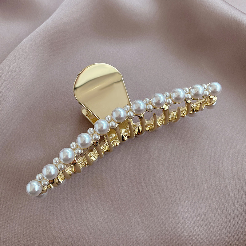 Net Red Pearl Hair Clip 2021 New Temperament Rear Brain Spoon Shark Clip Female Large Hair Grip Hair Grip Hair Clip Hair Clip